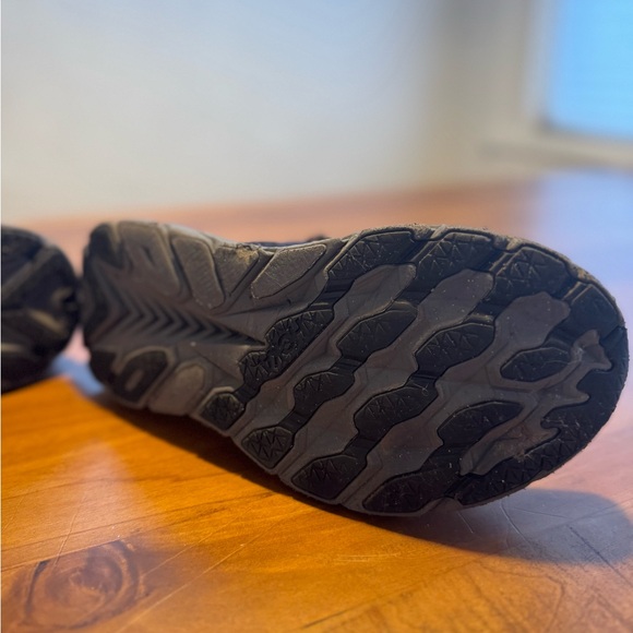 HOKA ONE ONE Men's Clifton 8 Running Shoes - Picture 4 of 8